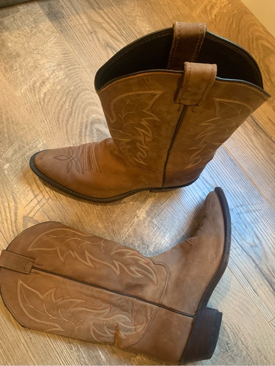 Justin’s Classic Brown Western Cowboy Boots Men’s 2263 - 11.5 D main image 12
